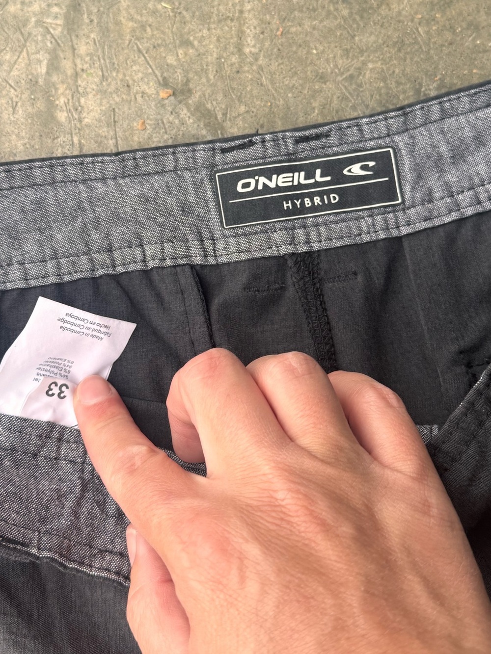 O'Neill Men's Charcoal Flat Front Shorts - Picture 2 of 3